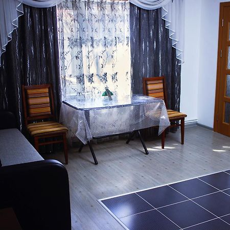 Hotel Confort Drochia Esterno foto