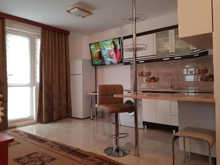 Hotel Confort Drochia Esterno foto