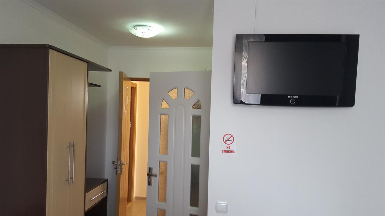 Hotel Confort Drochia Esterno foto